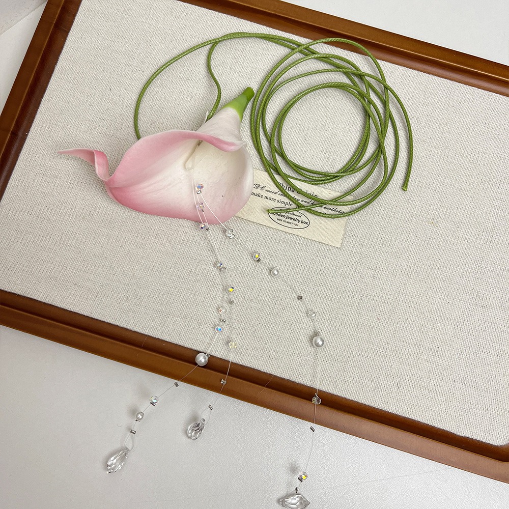 String Of Pearls Plant - Fashion Exaggerated Calla Lily Beaded Pendant